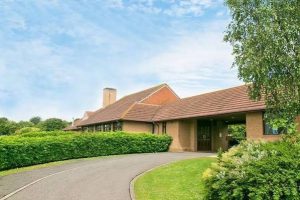 Basildon & District Crematorium (incl. Benfleet)